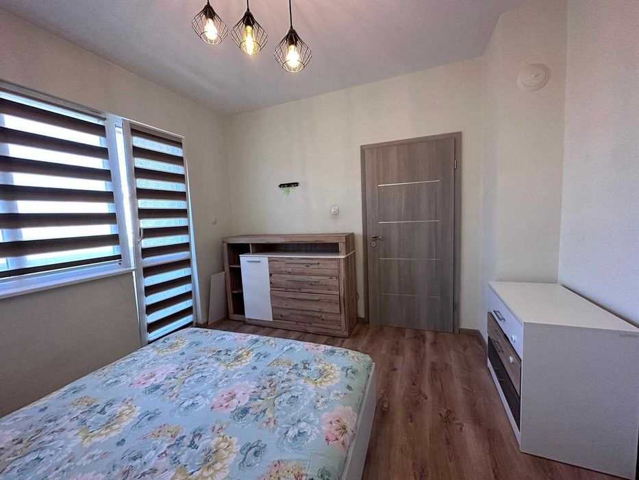 Тристаен апартамент