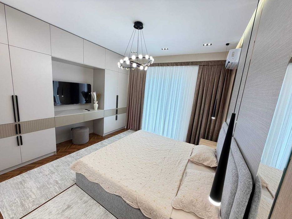 4-комнатная Vegas Tower для семьи, 120 м²`