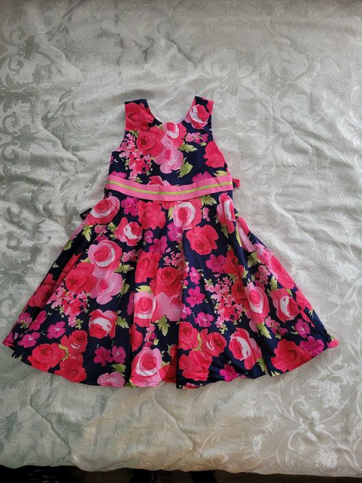 Дрехи за 7,8 години за момичета