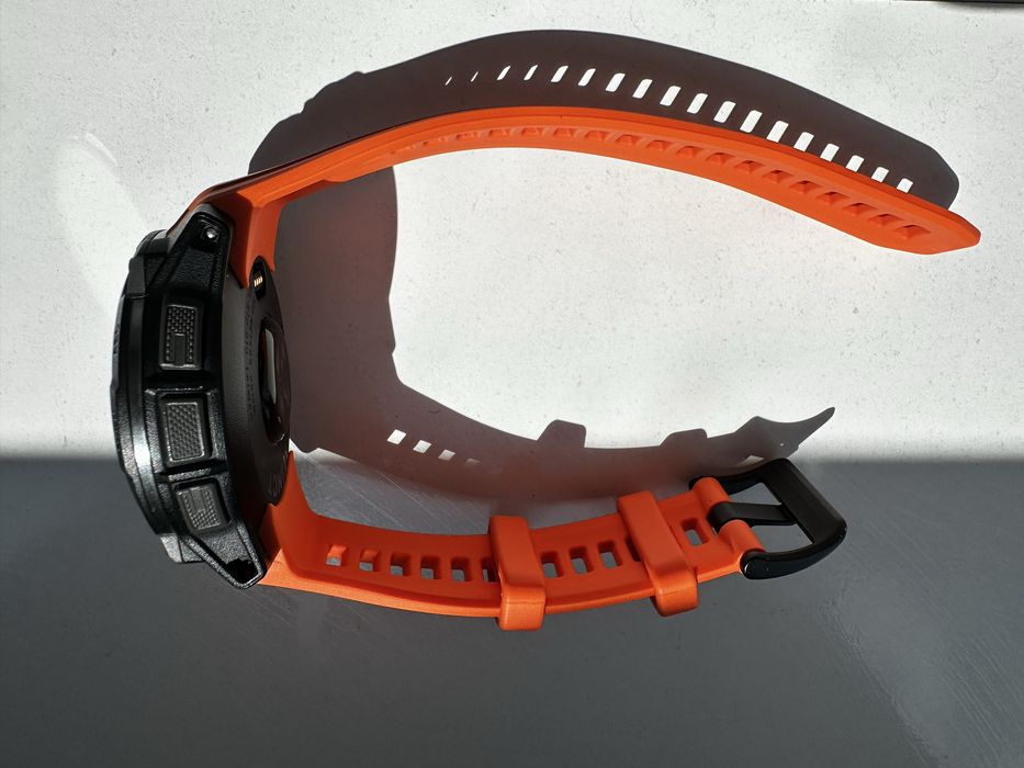 Garmin Instinct 3 AMOLED