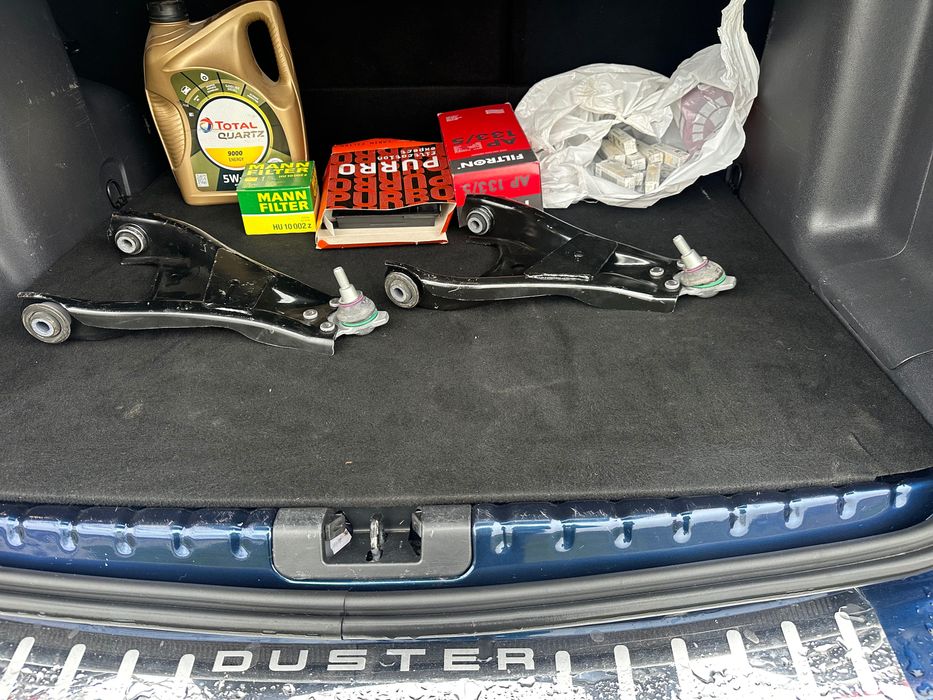 Vând Dacia Duster 4x4