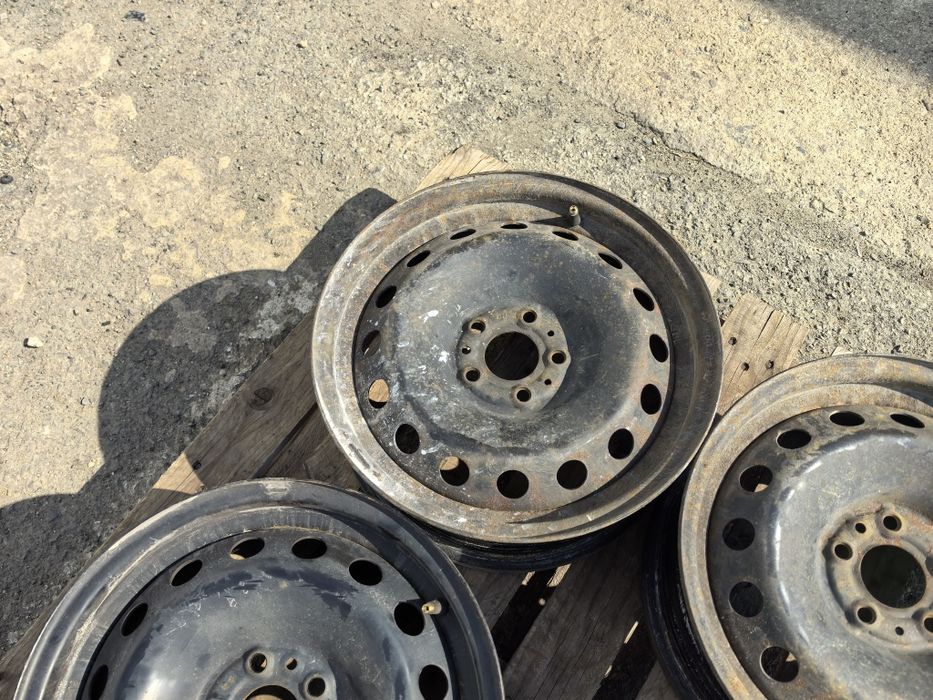 15 цола 5 х 98 мм Фиат Типо / Алфа Ромео - 6 инча / ЕТ 38