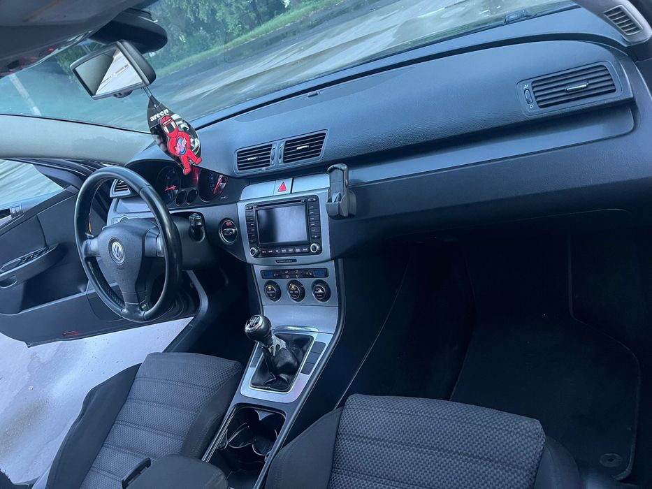 VOLKSWAGEN Passat 2006 — imagine 5