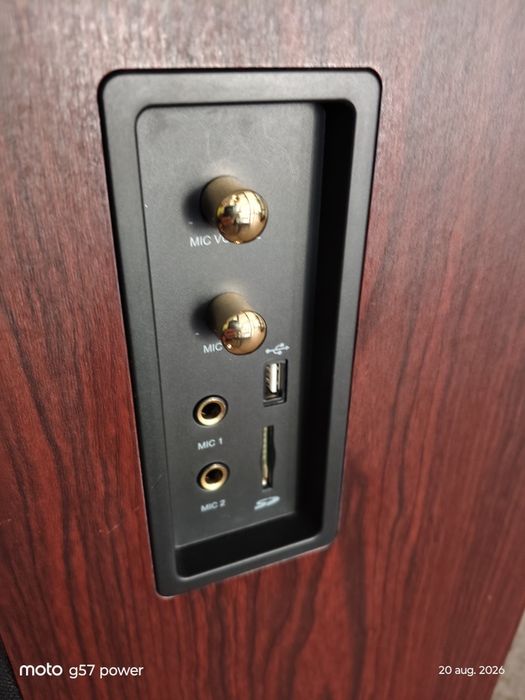 Fenda T-80U f&d boxe cu statie microfoane și usb card memorie