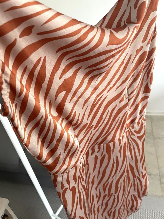 Рокля Leger About you