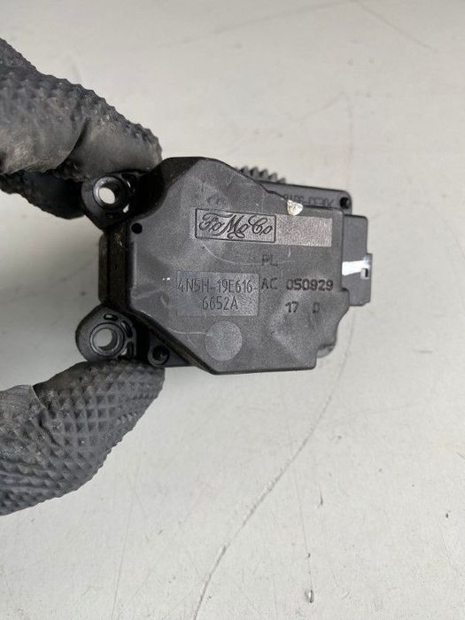 Motoras recirculare aeroterma Volvo S40 V50 C30 V40 4N5H-19E616-6652A 30733779