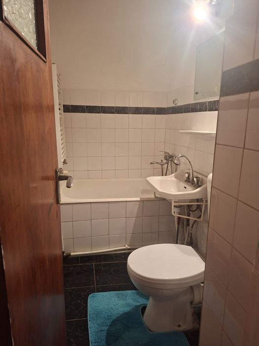 Închiriez apartament 2 camere