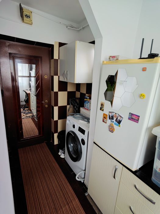 Garsonieră complet utilata si renovată - 13 mp - Tiglari