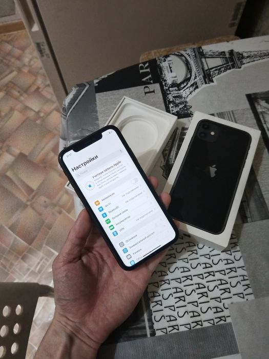 IPhone 11 64GB с документами