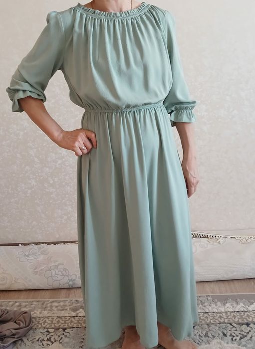 Платье продаётся