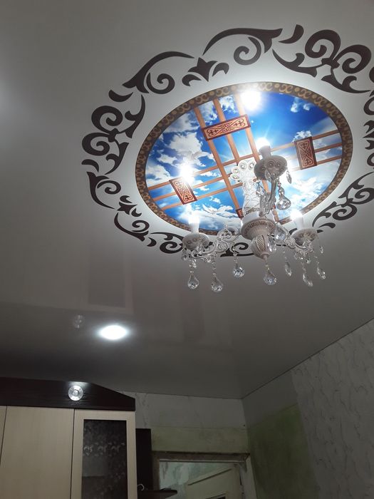 Натяжные потолки