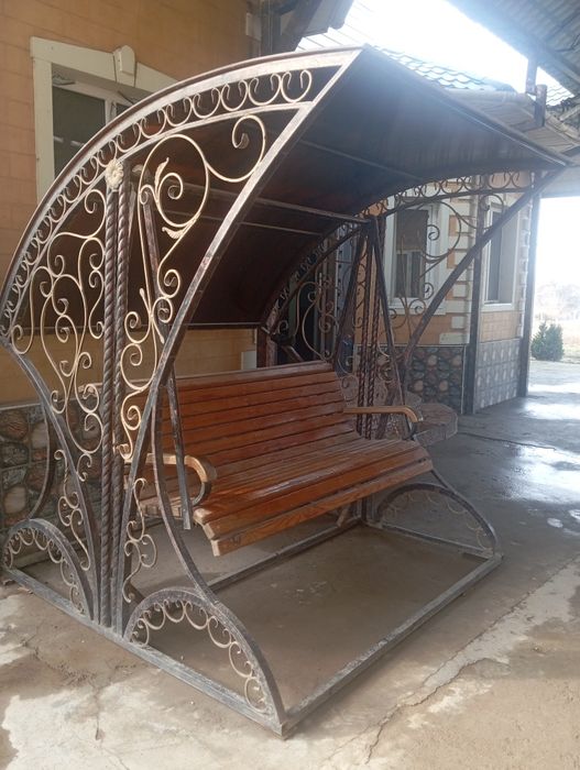 Качели сатылады навесымен