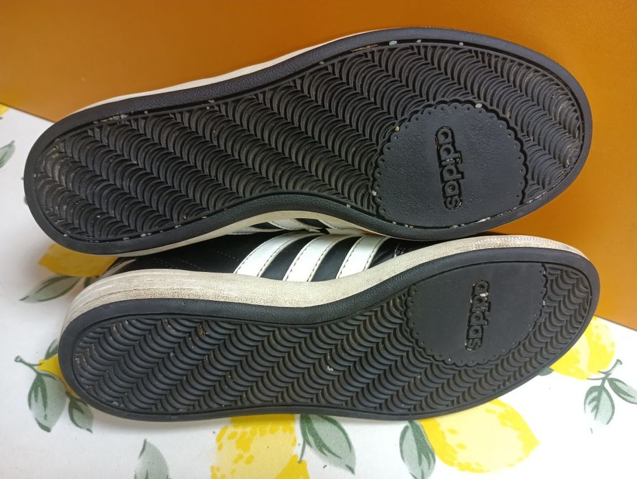 Adidas N 38,5 - 22 лв