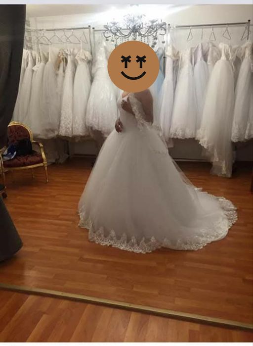 Vand rochie mireasa