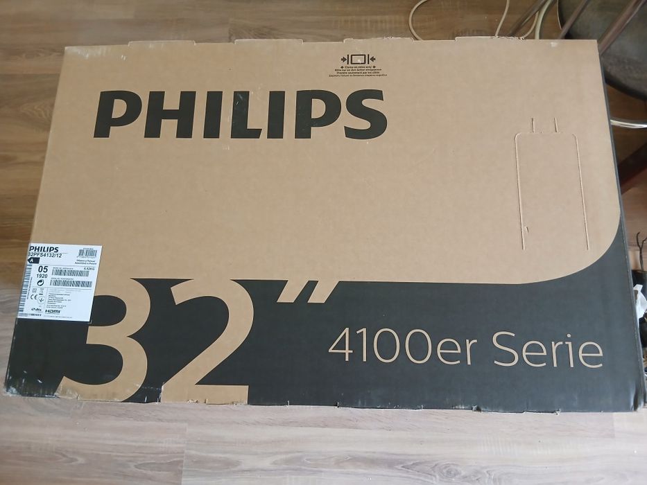Tv led philips cu telecomanda