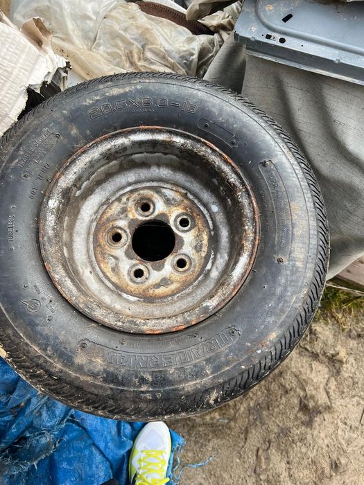 Гуми с джанти  20.5×8.0-10