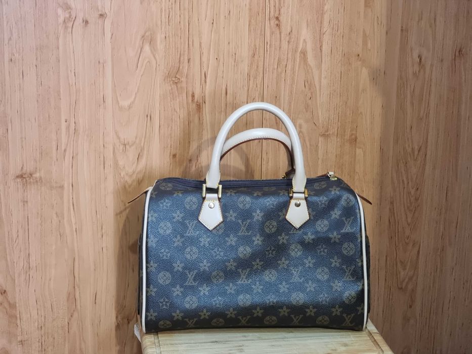 Geanta poseta Louis Vuitton - Speedy Bandouliere 20