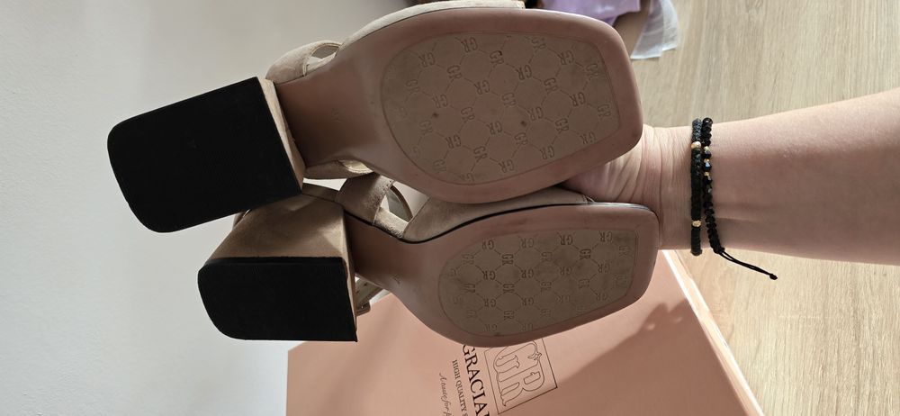 Sandale piele întoarsă