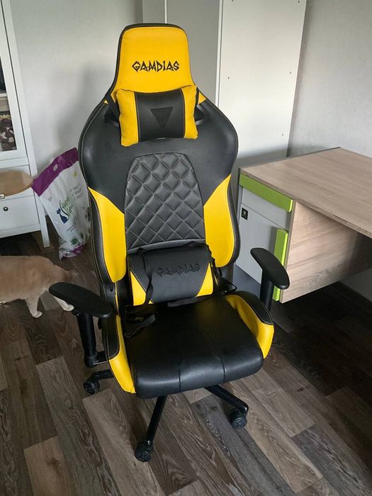 Продам компьютерное кресло