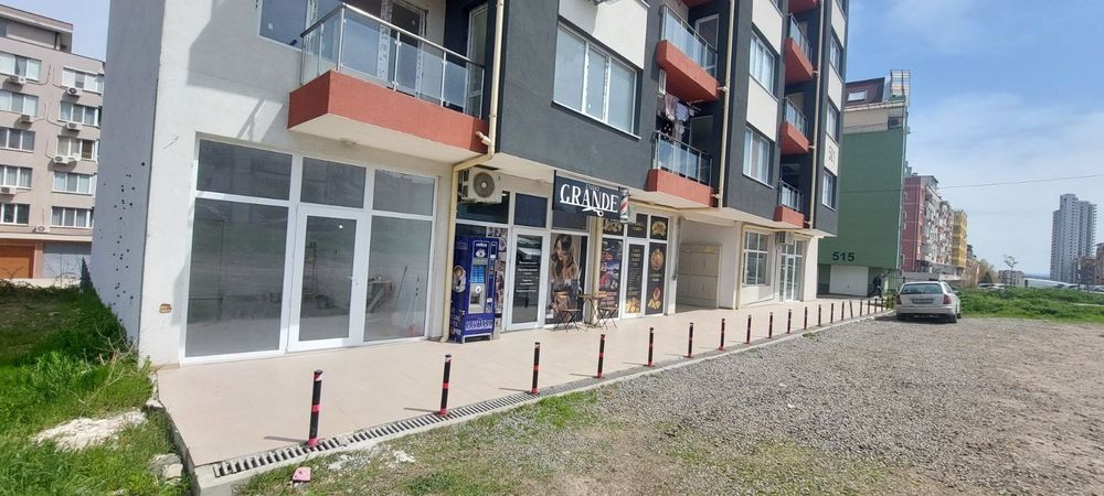 Дава се под наем: Търговско помещение (35 кв.м) в к-с Меден Рудник