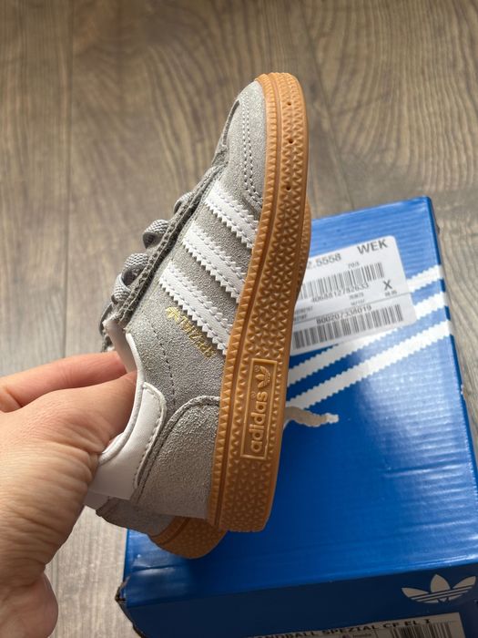Детски сникърси Adidas Hanbal Spezial