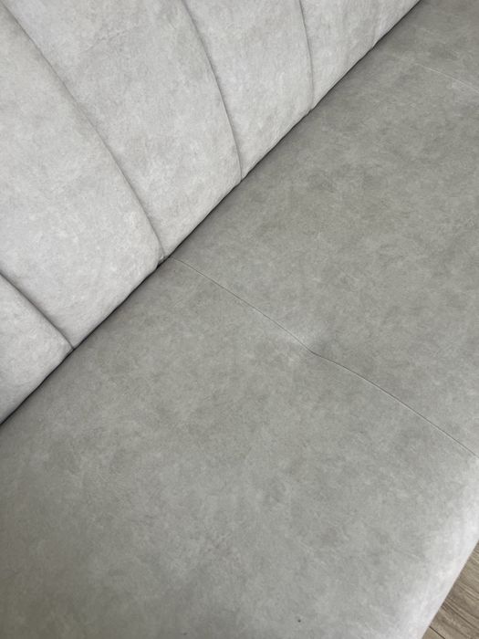 Продам диван новый