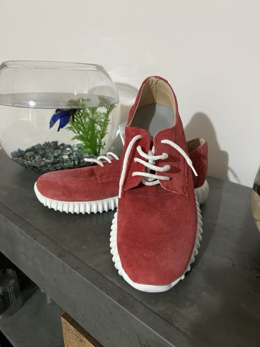 Дамски маратонки