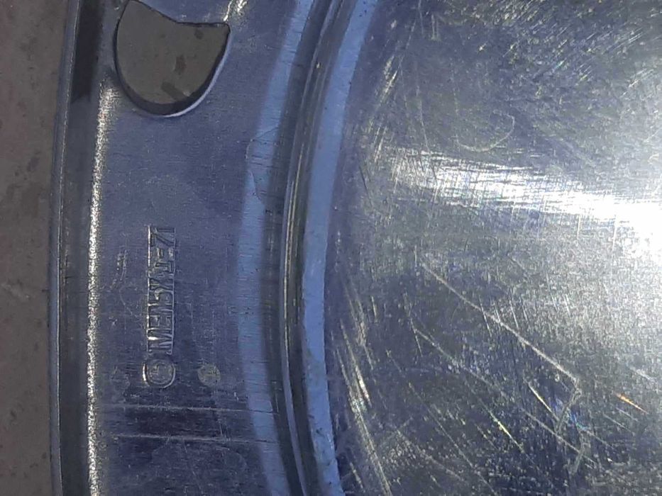 Красиви руски стакани, захарница и поднос