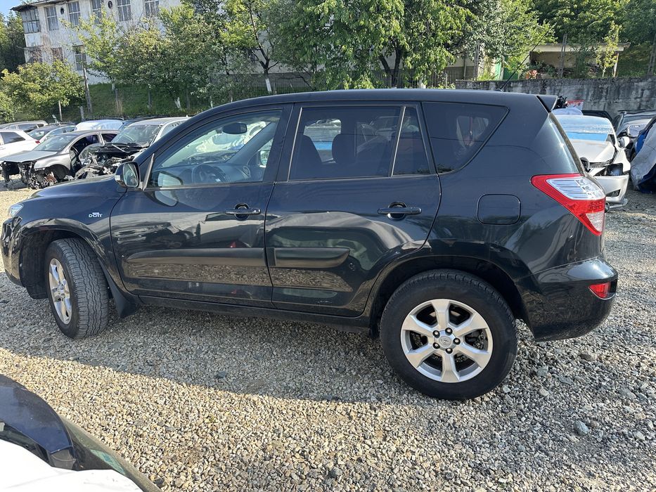 Toyota Rav4 Тойота Рав4 2.2 dcat 150 кс 2011г На части!