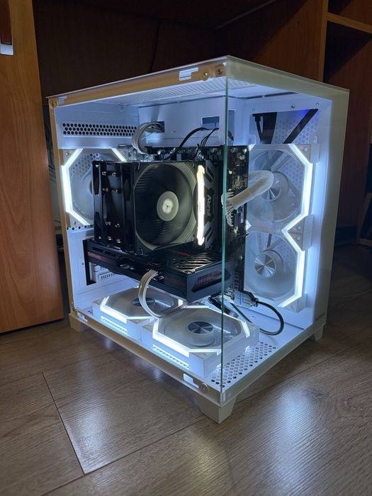 PC Gaming AM5 Ryzen 5 8400F / RTX 3070/4060/Rx6600/ 16GB DDR5 Fury RGB / SSD 512GB / Carcasa Panoramic 1stPlayer / Garantie 2029