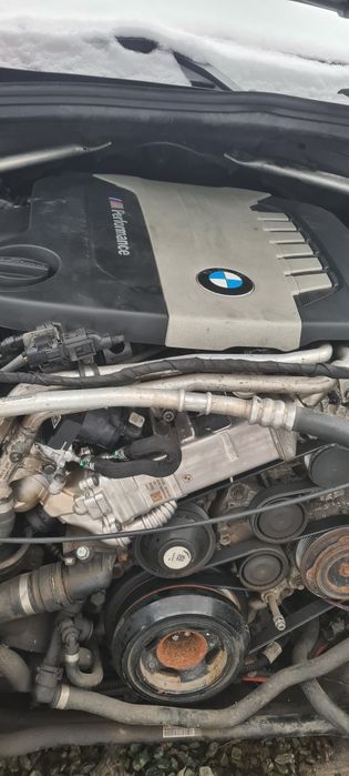 Motor bmwf01  f10 f15 50d 381cai N57D30C