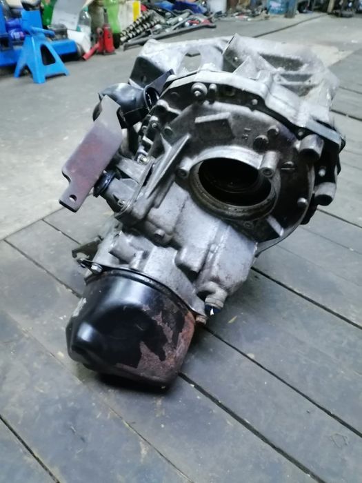 МКПП Renault Logan