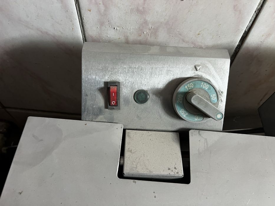 Фритюрница бу в хорошем состоянии