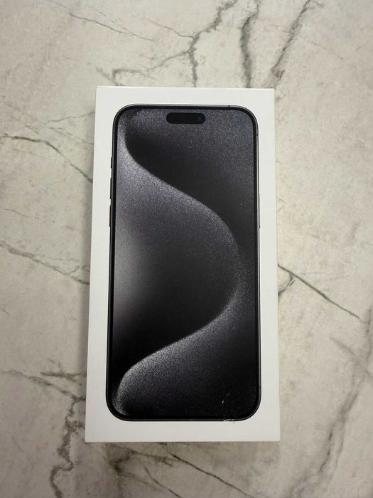 iPhone 15 Pro Max Black Titanium, 256 GB, Като нов
