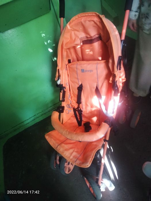 Продам коляску прего