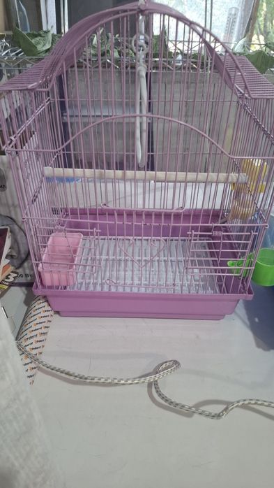 Продам  клетки 2 штуки