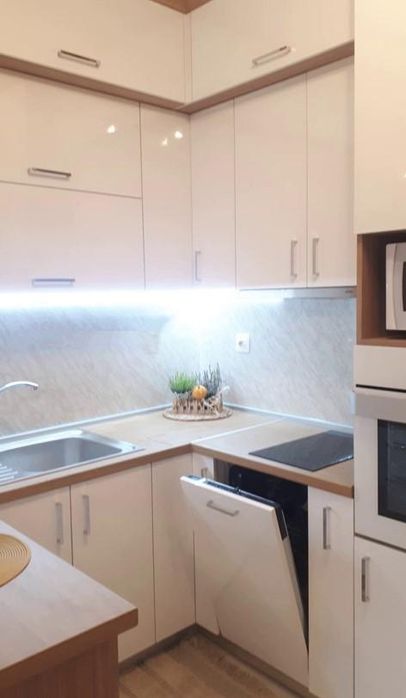 Дава се под наем Двустаен апартамент в София, Витоша - 65 кв.м за 750 € - Снимка #2