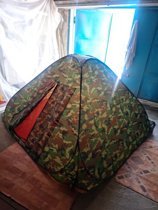 Продам палатку, в хорошем состоянии