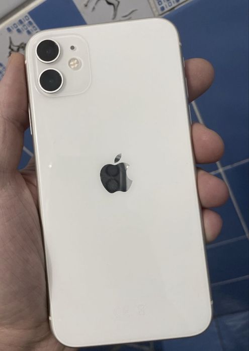 Продам срочно Iphone 11