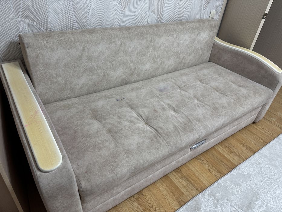 Продается Бу диван раскладной