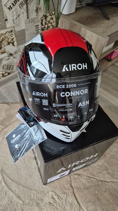 Каска за цялото лице AIROH Connor Dunk