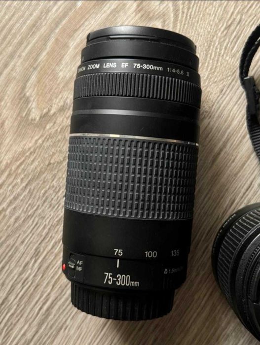 Canon EOS 1100D + 2 obiective - Set complet pentru fotografie
