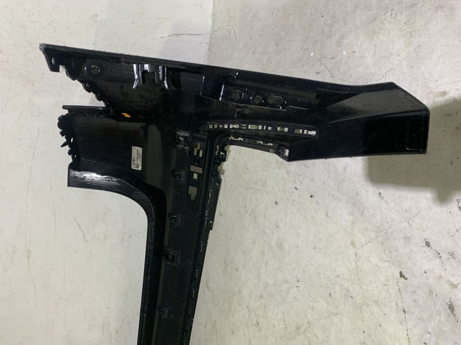 Bara spate Audi A6, C8, S-Line, Kombi/Breack, 2018, 2019, 2020, 2021, 2022, 2023, cod origine OE 4K9807511C.