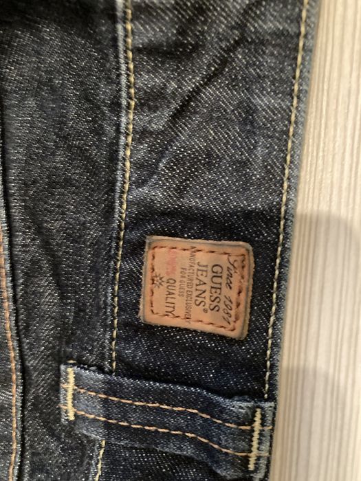 Jeans unisex marca “Guess” originali