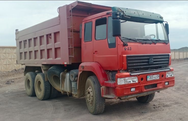 Самосвал Хова 25 то