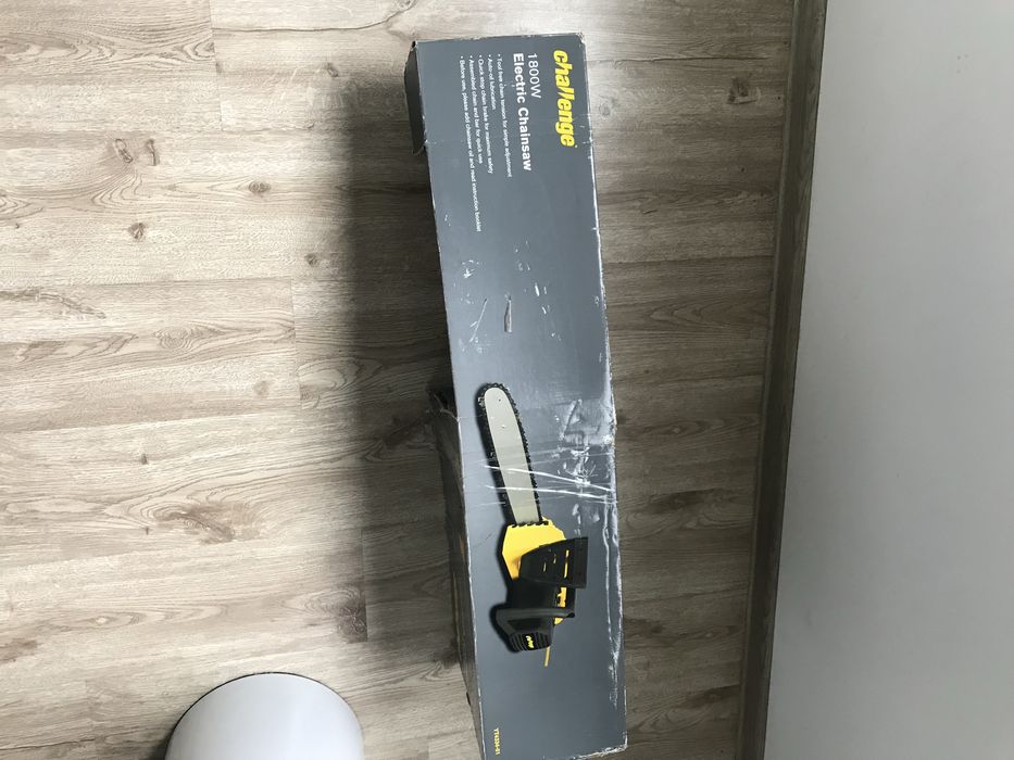 Трион за дърва електрическо Challenge 1800w