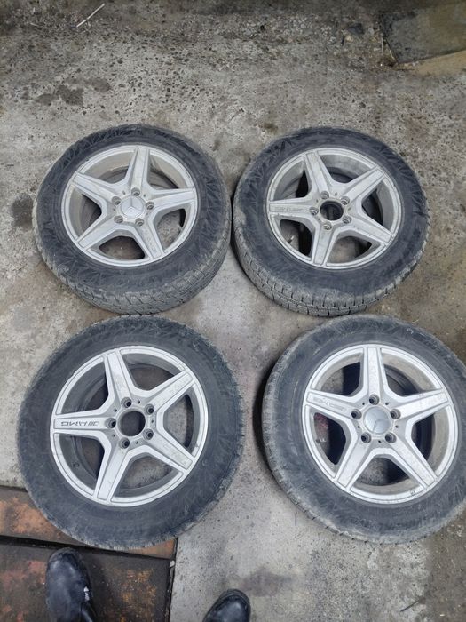 Диски с зимней покрышкой