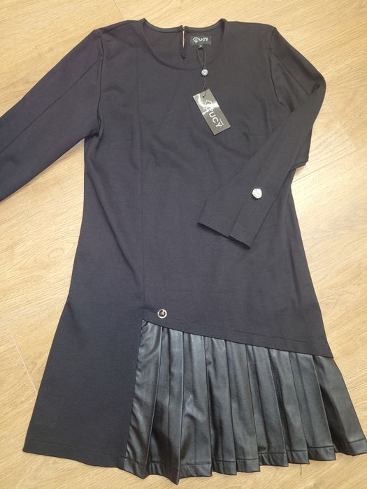 Нова рокля Lucy, XL размер