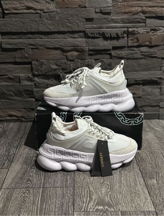 Versace Chain Reaction