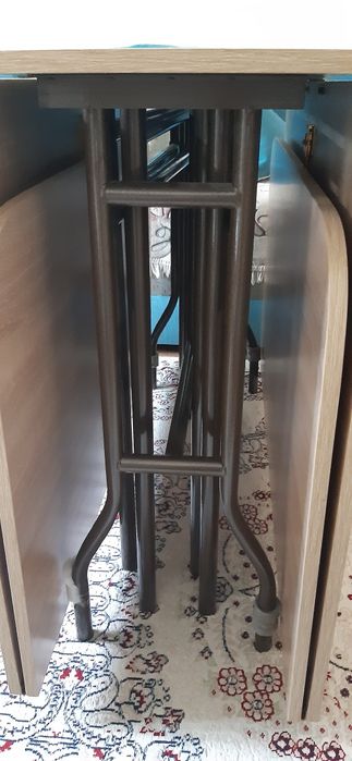 Продам два стала один новый вторй Б/ уУ